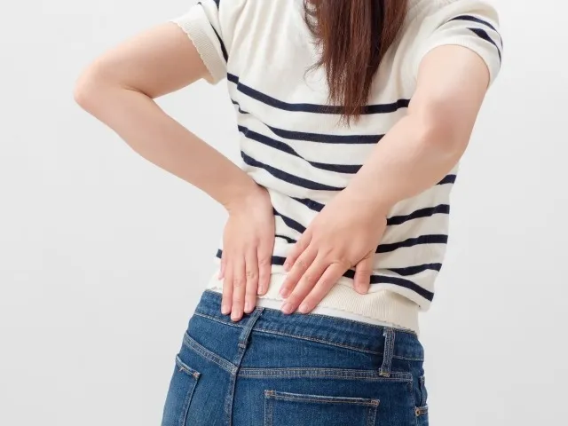 側弯症だけど、整体で施術を受けても大丈夫？基本知識と日々意識すること